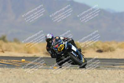 media/Mar-22-2025-CVMA (Sat) [[462c0ffedb]]/Race 13-Amateur Supersport Middleweight/